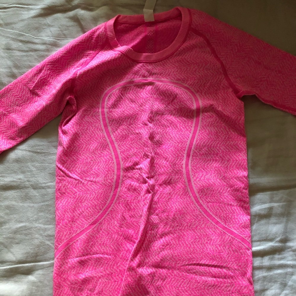 Lululemon Swiftly Tech Long Sleeve